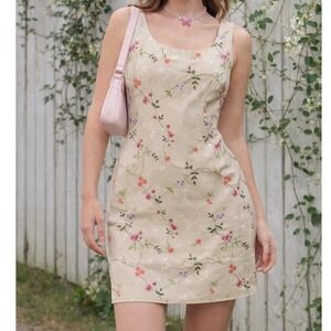 Vintage Y2K Women's Silk Beige Floral Embroidered Sleeveless Dress- Size 6